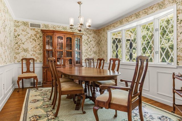 12 Olde Road, Hampton, NH 03842