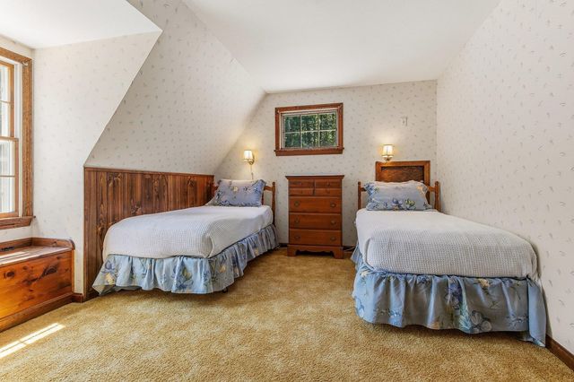 12 Olde Road, Hampton, NH 03842