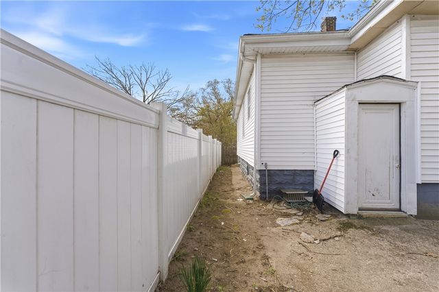 9 Youlden Avenue, Cranston, RI 02910