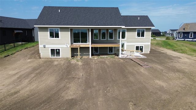 3150 N Brier Lane, Cumming, IA 50061