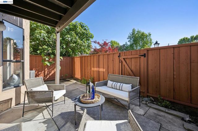 38767 Crane Ter, Fremont, CA 94536