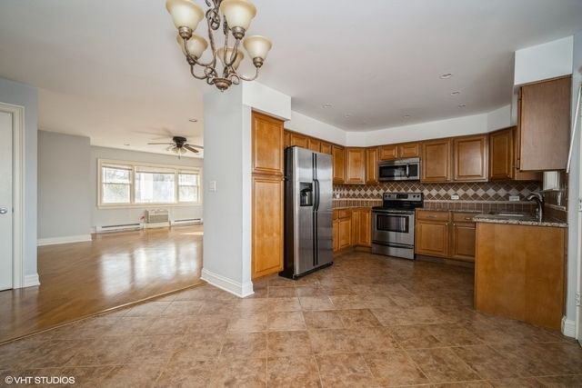 1345 1st Street 1345, Northbrook, IL 60062