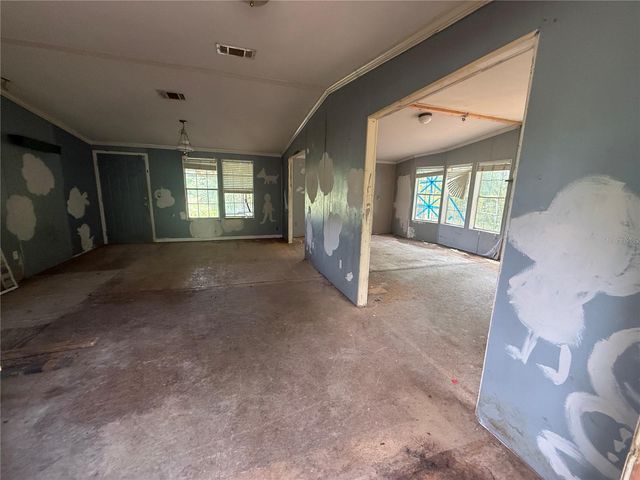 5756 NE 165TH TERRACE ROAD, Silver Springs, FL 34488
