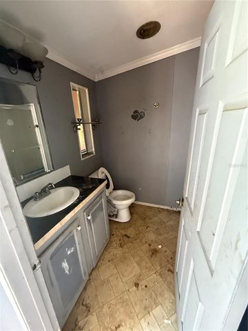 5756 NE 165TH TERRACE ROAD, Silver Springs, FL 34488