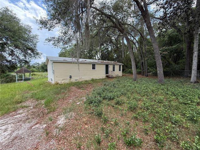 5756 NE 165TH TERRACE ROAD, Silver Springs, FL 34488