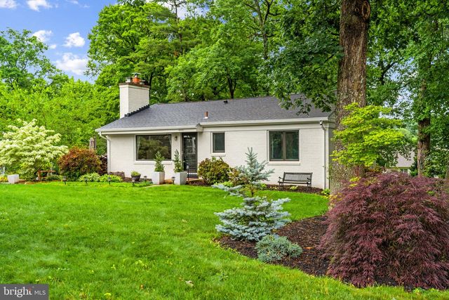 4441 VILLAGE DR, Fairfax, VA 22030