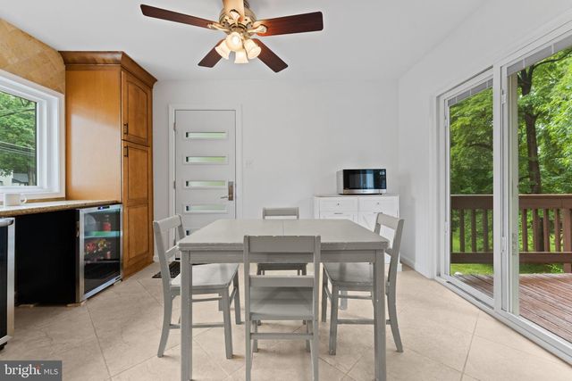 4441 VILLAGE DR, Fairfax, VA 22030
