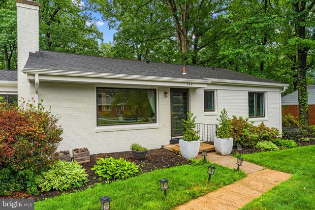 4441 VILLAGE DR, Fairfax, VA 22030