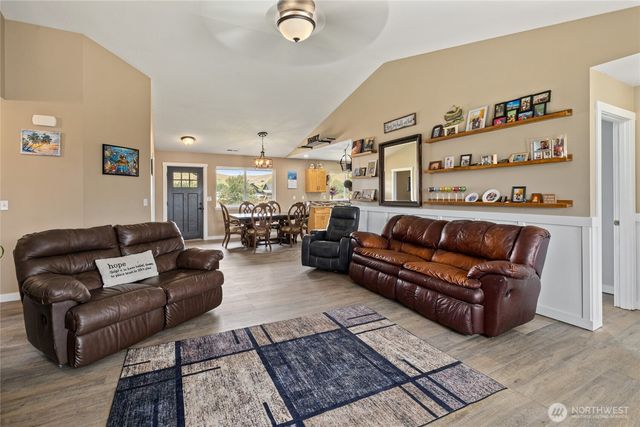 240 Rocky River Road, Ellensburg, WA 98926