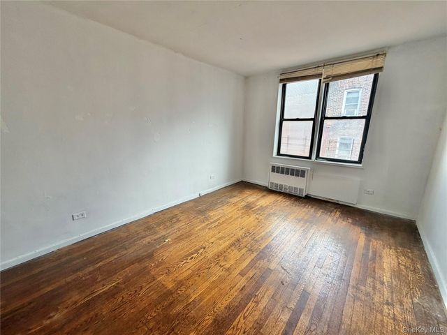 141-05 Northern Boulevard 7A, Bayside, NY 11361