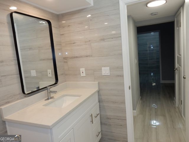 3083 Colonial Way N, Atlanta, GA 30341