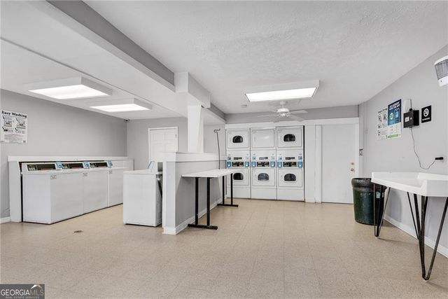 3083 Colonial Way N, Atlanta, GA 30341