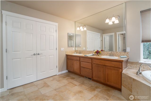 2209 Kildane Way SE, Olympia, WA 98501