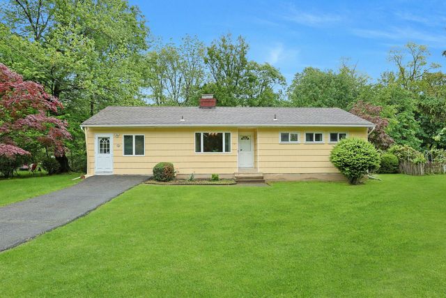 120 Locust Drive, Nyack, NY 10960