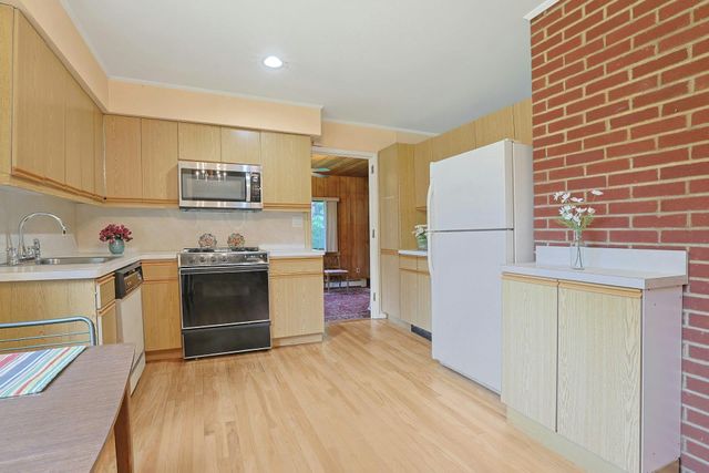 120 Locust Drive, Nyack, NY 10960