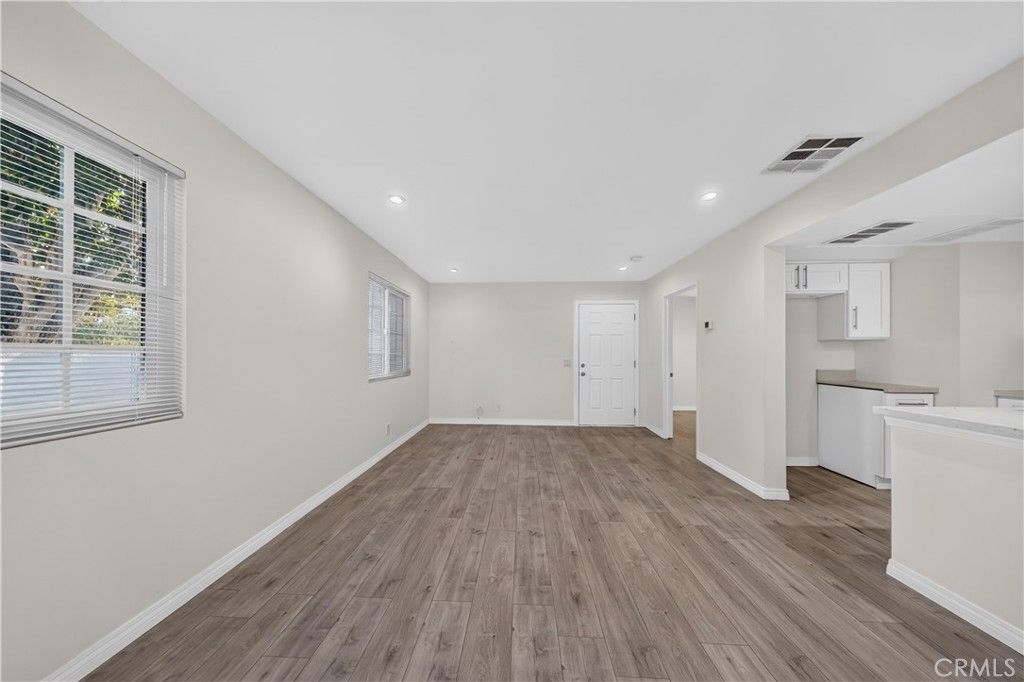 7025 Glade Ave. 2, Canoga Park, CA 91303 — photo 4