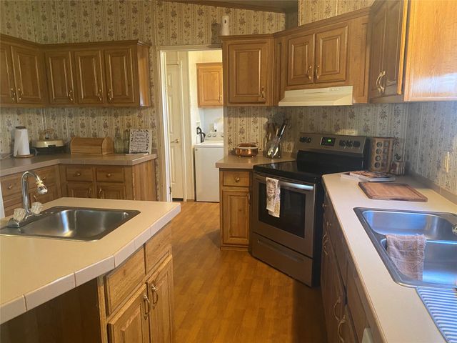 6265 Fm 713, Dale, TX 78616