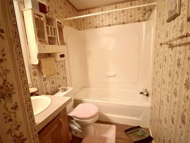 6265 Fm 713, Dale, TX 78616