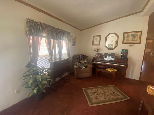 6265 Fm 713, Dale, TX 78616