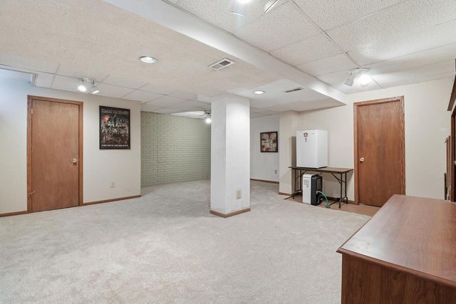 10341 S Oriole LANE, Oak Creek, WI 53154