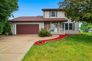 10341 S Oriole LANE, Oak Creek, WI 53154
