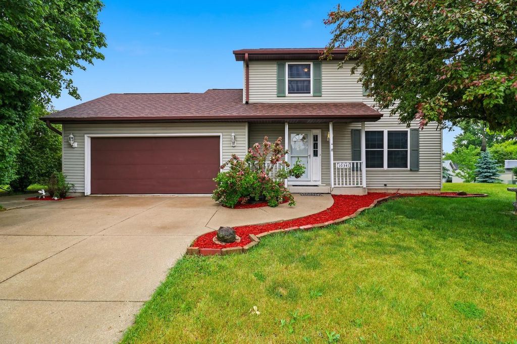 10341 S Oriole LANE, Oak Creek, WI 53154