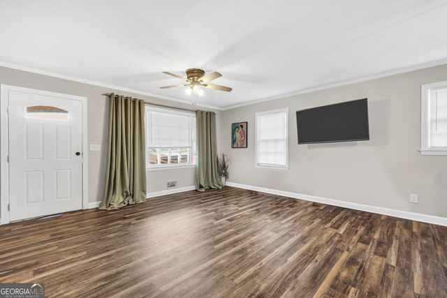 410 Dora Street, Griffin, GA 30223