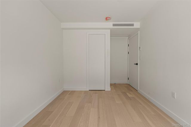 144-49 Northern Boulevard 224, Flushing, NY 11354