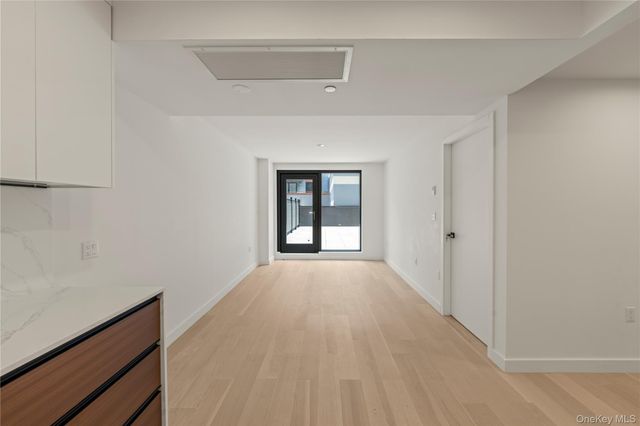 144-49 Northern Boulevard 224, Flushing, NY 11354