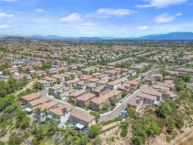 40542 Calla Lilly Street, Murrieta, CA 92563