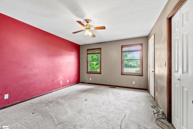 2767 W Georgia Road, Piedmont, SC 29673