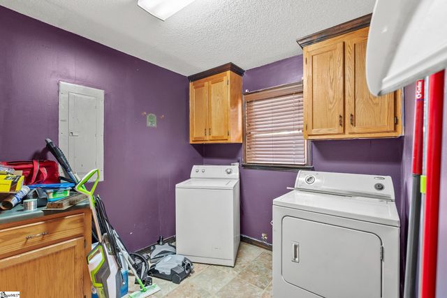 2767 W Georgia Road, Piedmont, SC 29673