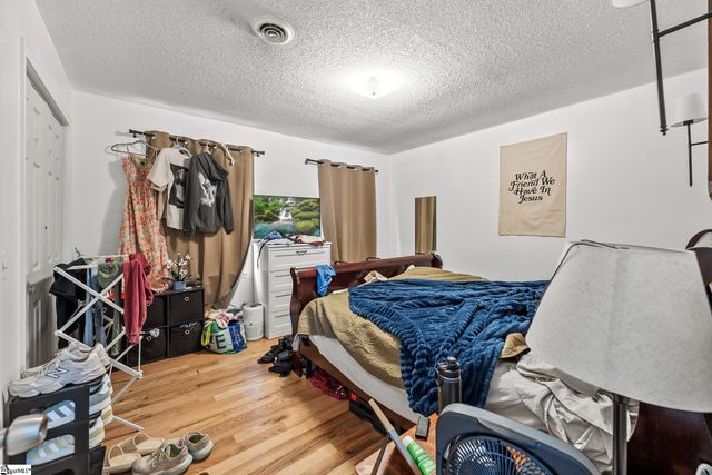 2767 W Georgia Road, Piedmont, SC 29673