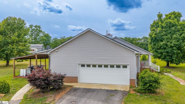 2767 W Georgia Road, Piedmont, SC 29673