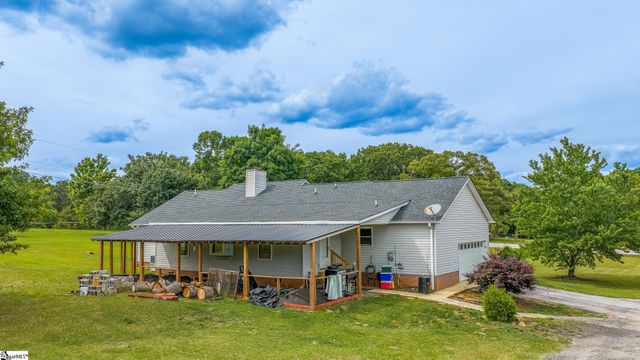 2767 W Georgia Road, Piedmont, SC 29673