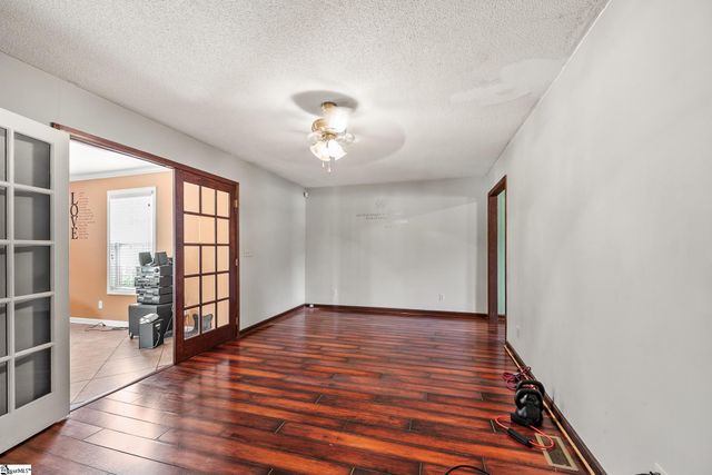2767 W Georgia Road, Piedmont, SC 29673