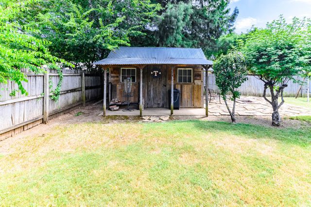 2404 Vassar Court, Arlington, TX 76015
