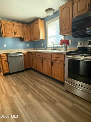 1872 Stuart Street, Rotterdam, NY 12303