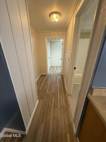 1872 Stuart Street, Rotterdam, NY 12303