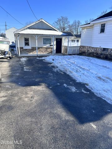 1872 Stuart Street, Rotterdam, NY 12303