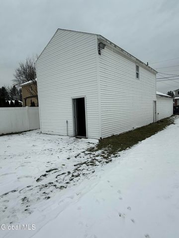 1872 Stuart Street, Rotterdam, NY 12303