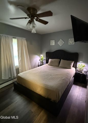 1872 Stuart Street, Rotterdam, NY 12303