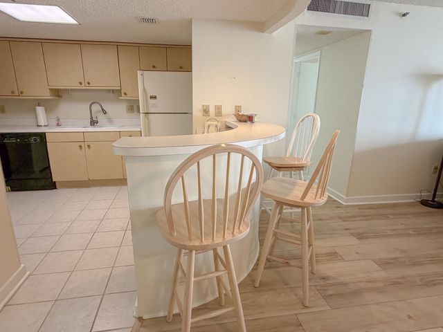 9840 Queensway Blvd Apt 906, Myrtle Beach, SC 29572