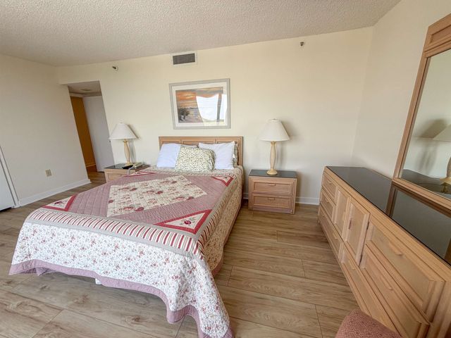 9840 Queensway Blvd Apt 906, Myrtle Beach, SC 29572