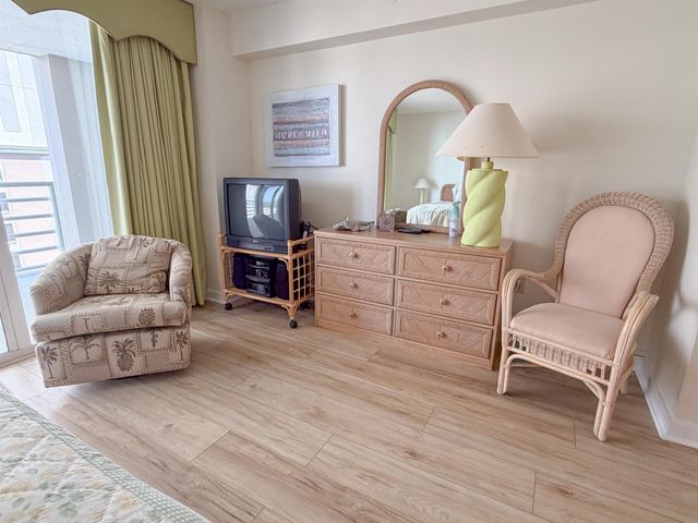 9840 Queensway Blvd Apt 906, Myrtle Beach, SC 29572