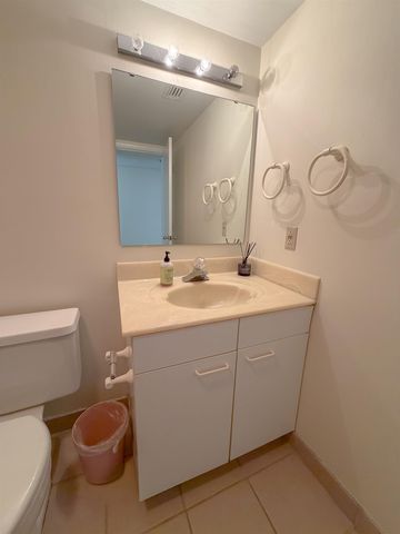 9840 Queensway Blvd Apt 906, Myrtle Beach, SC 29572