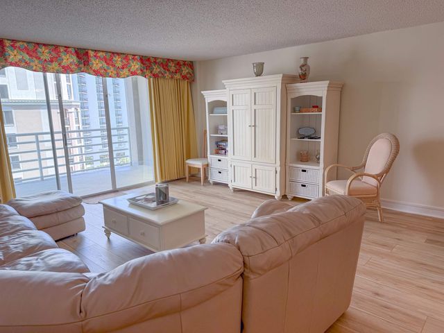 9840 Queensway Blvd Apt 906, Myrtle Beach, SC 29572