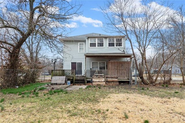 903 N Mulberry Street, Ottawa, KS 66067