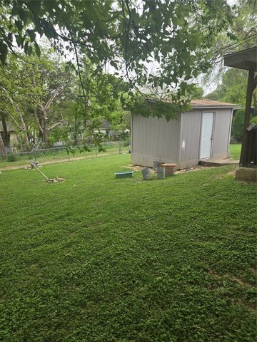 2334 Wolcott Drive, Dallas, TX 75241