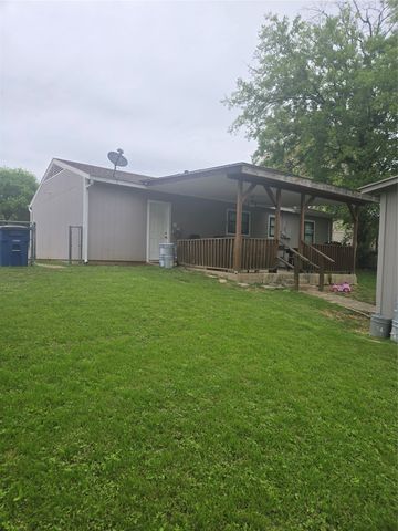 2334 Wolcott Drive, Dallas, TX 75241